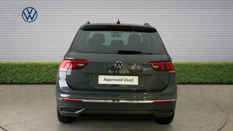 Volkswagen Tiguan 1.5 TSI 150 Life 5dr Petrol Estate